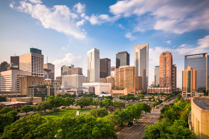 houston-skyline_720x480.jpg Image