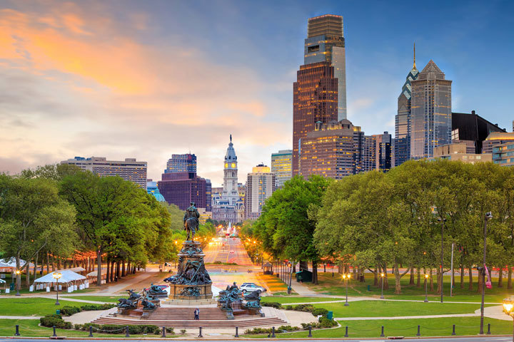 Philadelphia Skyline 720X480 Image